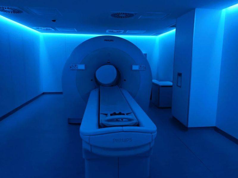 AISLAMIENTO CON RADIABLOCK Y RADIABRICK - DEPENDENCIAS PET TAC - HOSPITAL RIBERA POVISA - VIGO - 2021 (1)